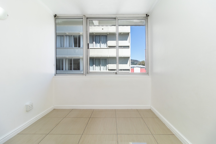 2 Bedroom Property for Sale in Cape Town City Centre Western Cape